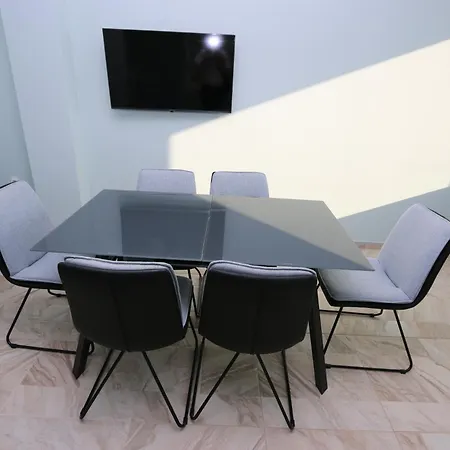 Appartement Panoramic Penthouse *
