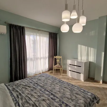 Panoramic Penthouse דירה
