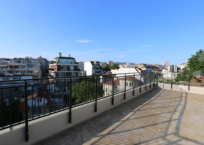 Panoramic Penthouse * Warna